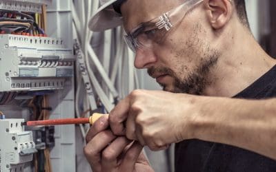 7 Reasons Why You Should Hire A Licensed Electrician